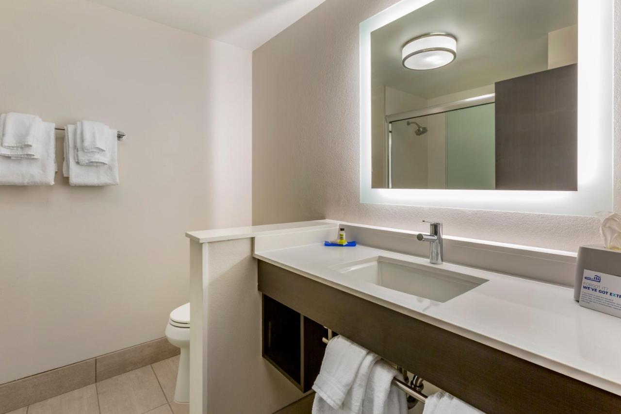 Holiday Inn Express & Suites - Phoenix Dwtn - State Capitol By Ihg Kültér fotó