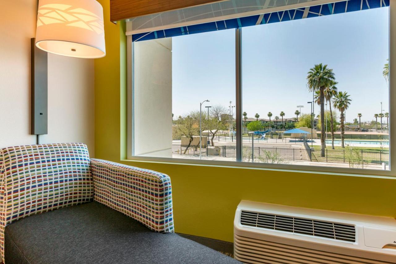 Holiday Inn Express & Suites - Phoenix Dwtn - State Capitol By Ihg Kültér fotó